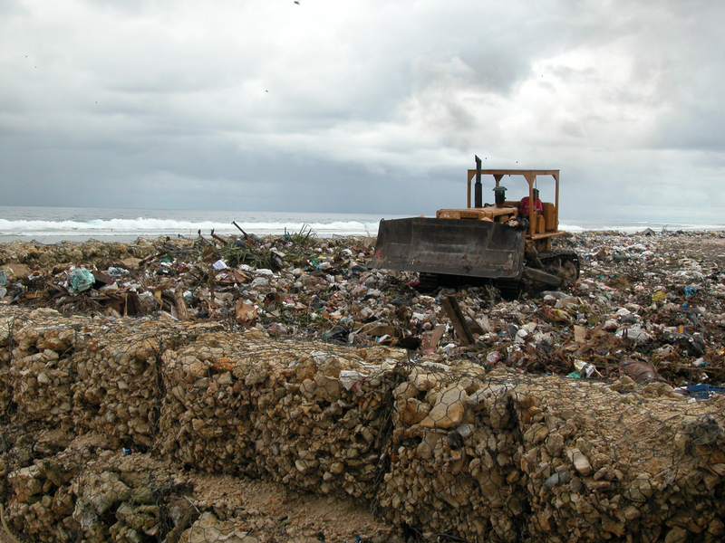 Mismanaged plastic dumps along coastlines are a huge contributor to plastic leakage into the ocean. Image: Professor Bette Willis